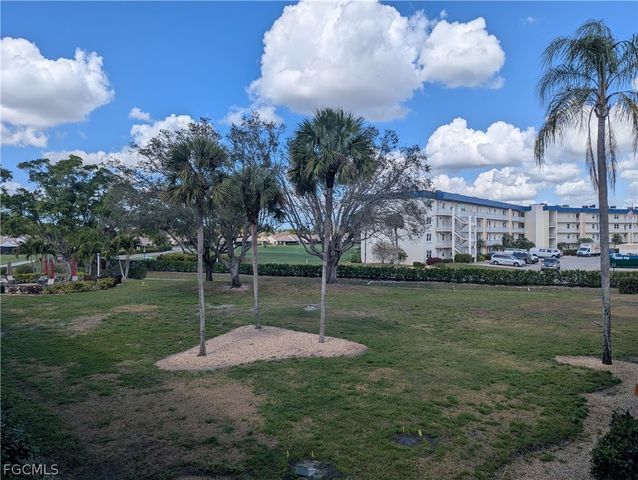 1747 Pebble Beach DR 206, Fort Myers, FL 33907