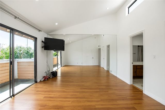 5340 Wilkinson Avenue 6, Valley Village, CA 91607