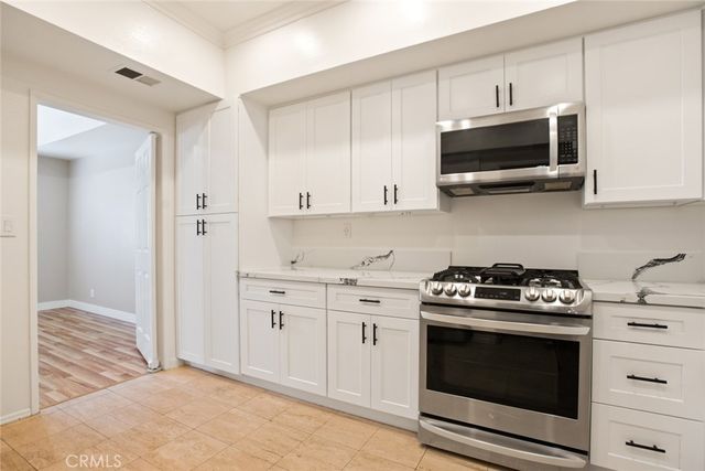 5340 Wilkinson Avenue 6, Valley Village, CA 91607