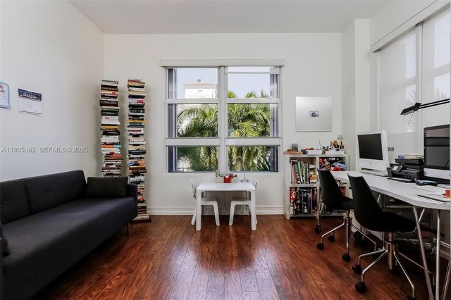 747 Crandon Blvd 410, Key Biscayne, FL 33149