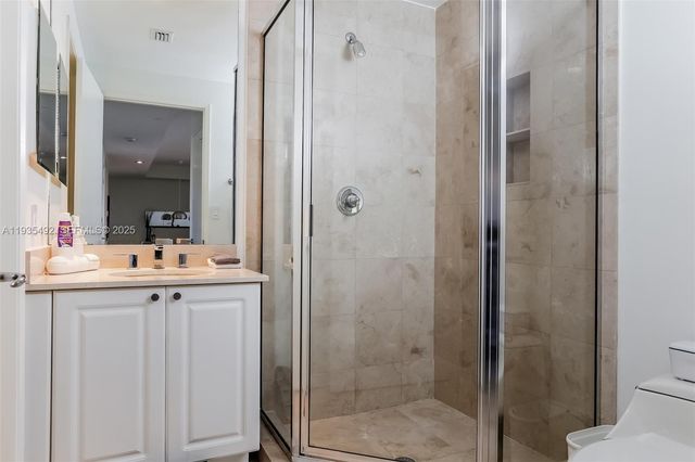 747 Crandon Blvd 410, Key Biscayne, FL 33149