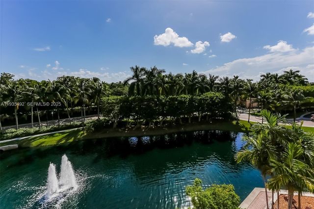 747 Crandon Blvd 410, Key Biscayne, FL 33149