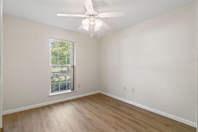 949 Claeven Circle, Fort Walton Beach, FL 32547