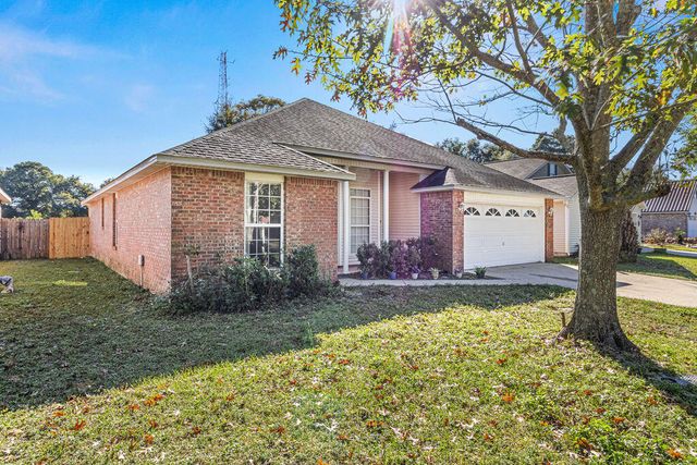 949 Claeven Circle, Fort Walton Beach, FL 32547