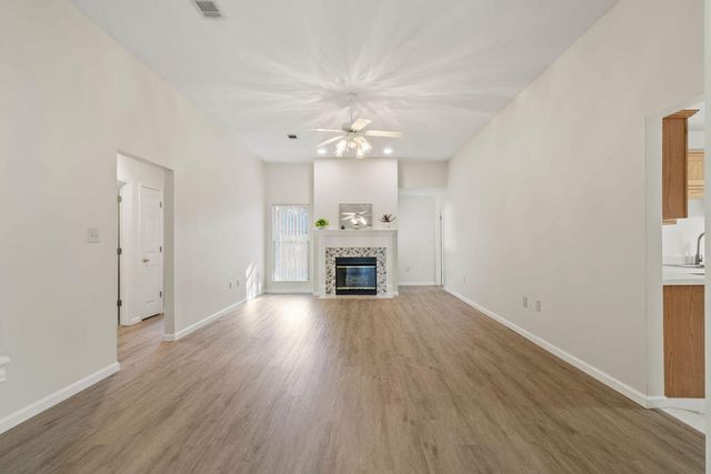 949 Claeven Circle, Fort Walton Beach, FL 32547