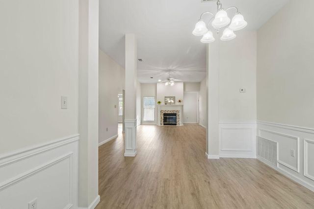 949 Claeven Circle, Fort Walton Beach, FL 32547