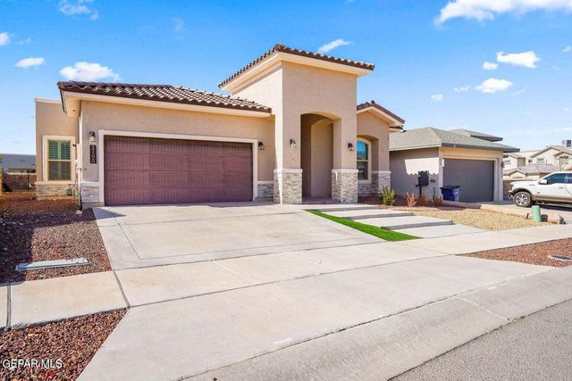 2195 ENCHANTED CREST Drive, El Paso, TX 79911