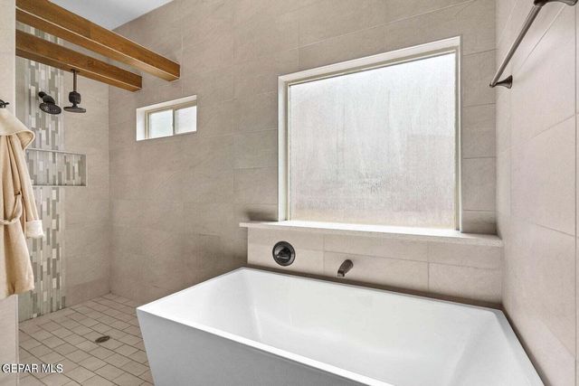 2195 ENCHANTED CREST Drive, El Paso, TX 79911