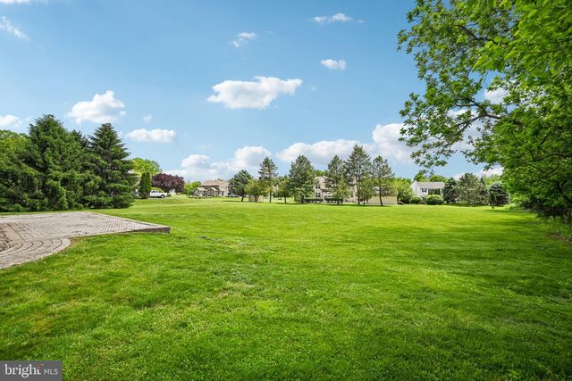 279 UPPER INDIAN HEAD RD, Collegeville, PA 19426