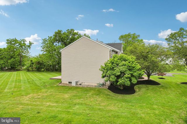 279 UPPER INDIAN HEAD RD, Collegeville, PA 19426