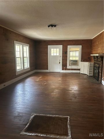 316 2nd NW, Fayette, AL 35555