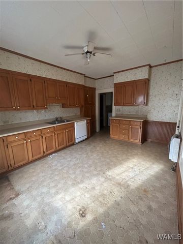 316 2nd NW, Fayette, AL 35555