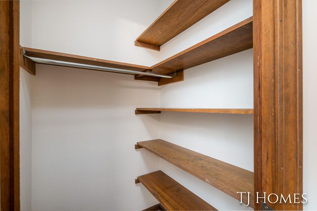 686 Andover Street Se, City Of Kentwood, MI 49548