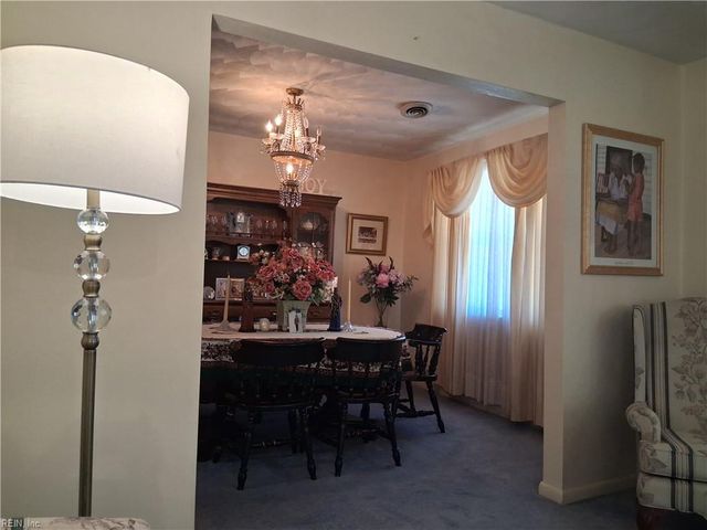 641 Table Rock RD, Virginia Beach, VA 23452