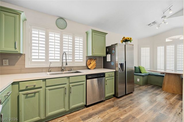 209 Sandpiper Village Way, Henderson, NV 89012