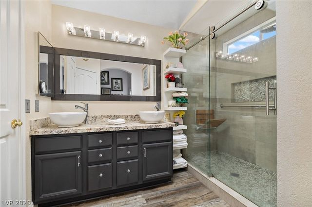 209 Sandpiper Village Way, Henderson, NV 89012