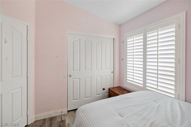 209 Sandpiper Village Way, Henderson, NV 89012