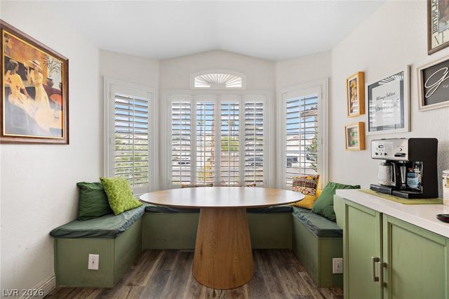 209 Sandpiper Village Way, Henderson, NV 89012