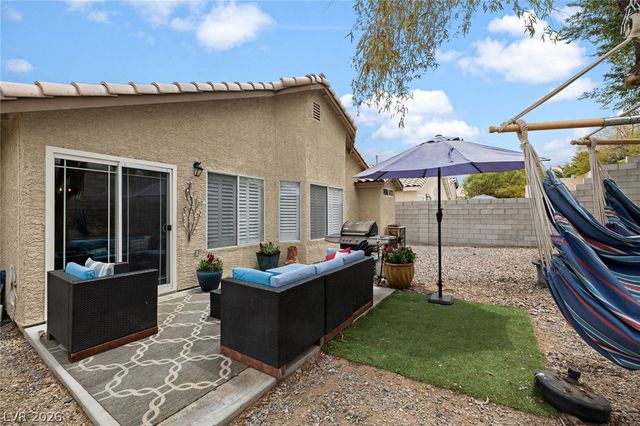 209 Sandpiper Village Way, Henderson, NV 89012