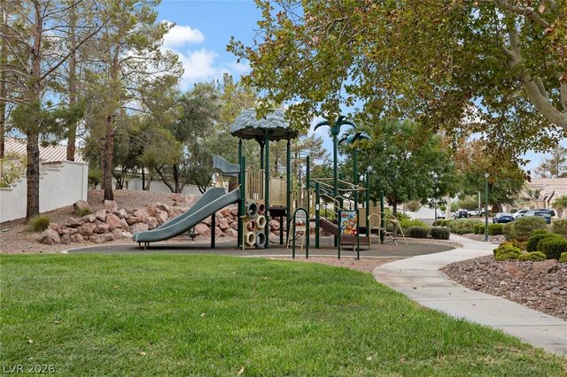 209 Sandpiper Village Way, Henderson, NV 89012