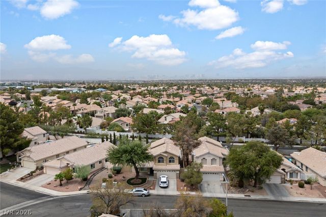 209 Sandpiper Village Way, Henderson, NV 89012