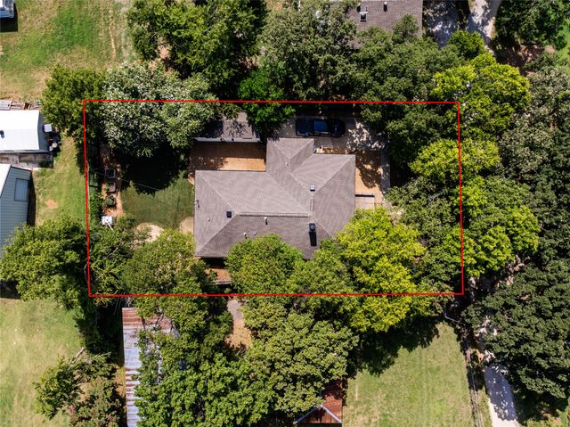 627 Francks Circle, Shady Shores, TX 76208