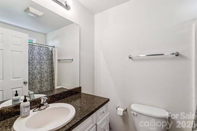 329 W Mcneely Avenue, Mooresville, NC 28115