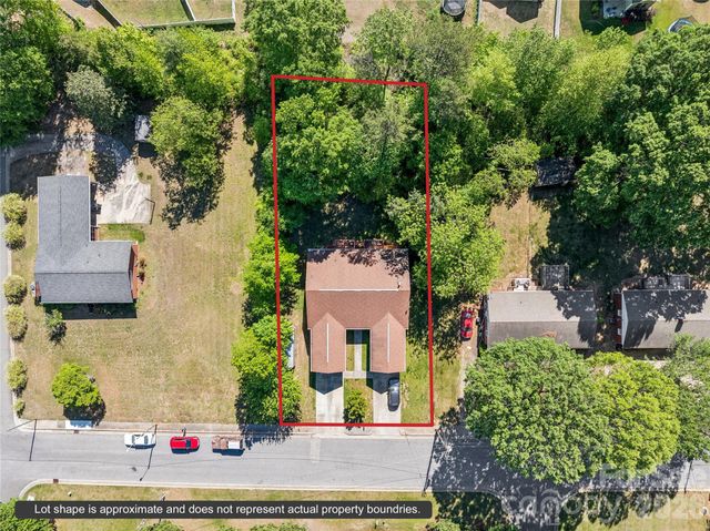 329 W Mcneely Avenue, Mooresville, NC 28115