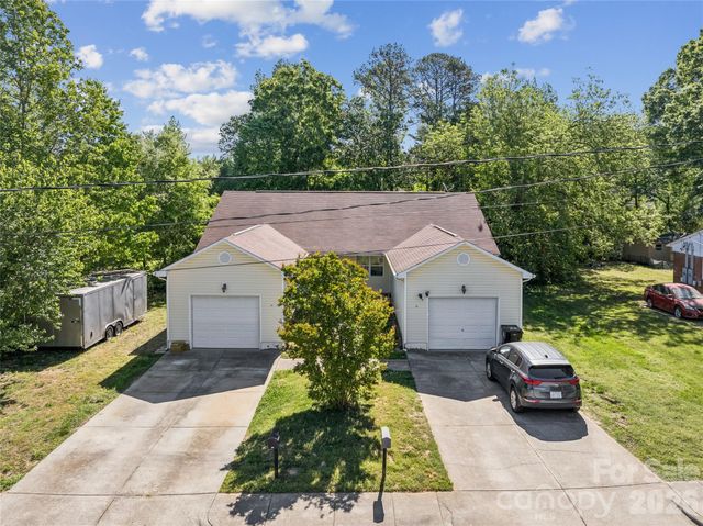 329 W Mcneely Avenue, Mooresville, NC 28115