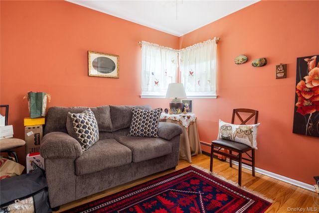 88 14th Street, Hicksville, NY 11801