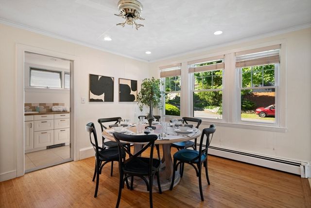 32 Pilgrim Road, Marblehead, MA 01945
