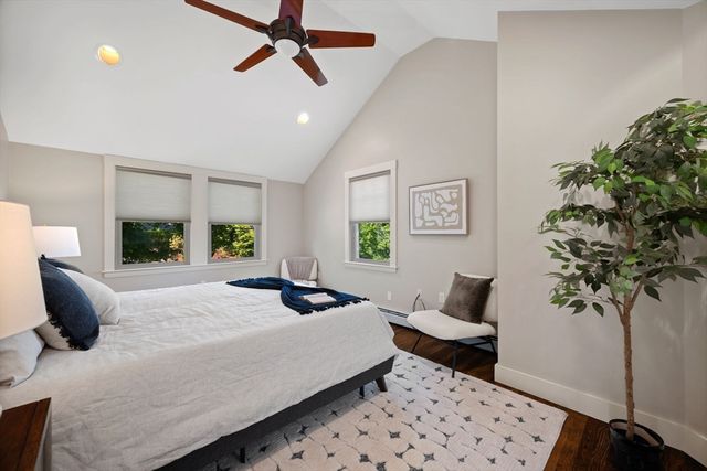 32 Pilgrim Road, Marblehead, MA 01945