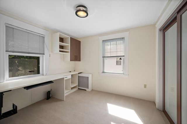 32 Pilgrim Road, Marblehead, MA 01945
