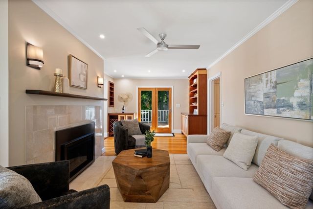 32 Pilgrim Road, Marblehead, MA 01945