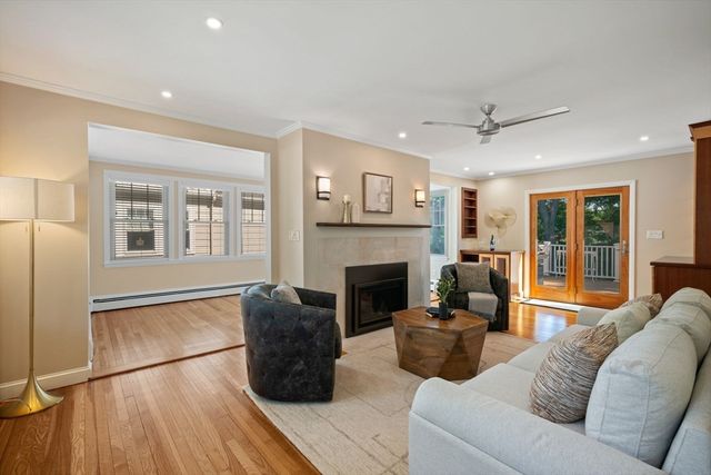 32 Pilgrim Road, Marblehead, MA 01945