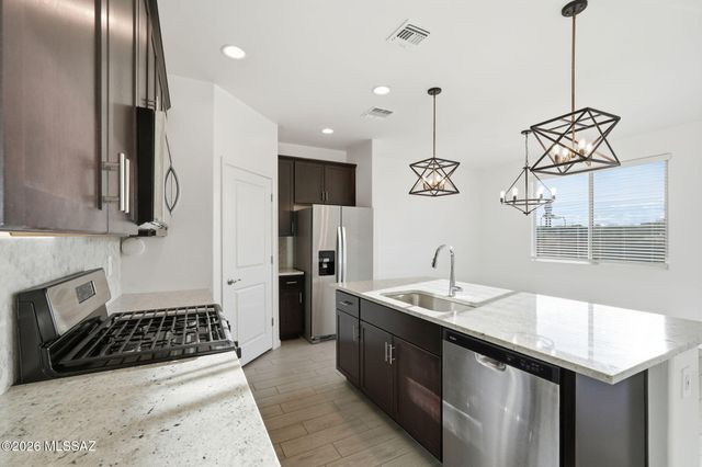 4722 E Julian Wash Drive, Tucson, AZ 85706