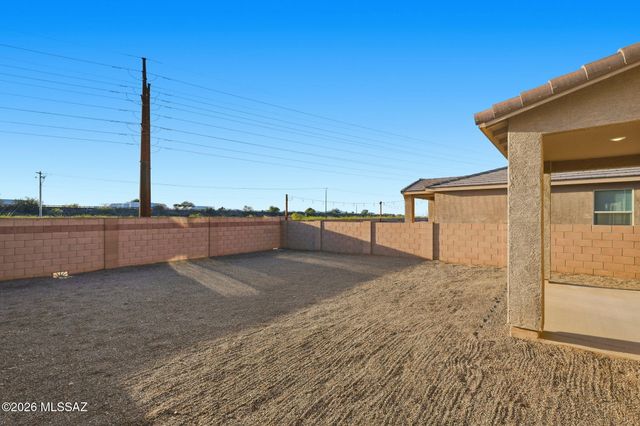 4722 E Julian Wash Drive, Tucson, AZ 85706