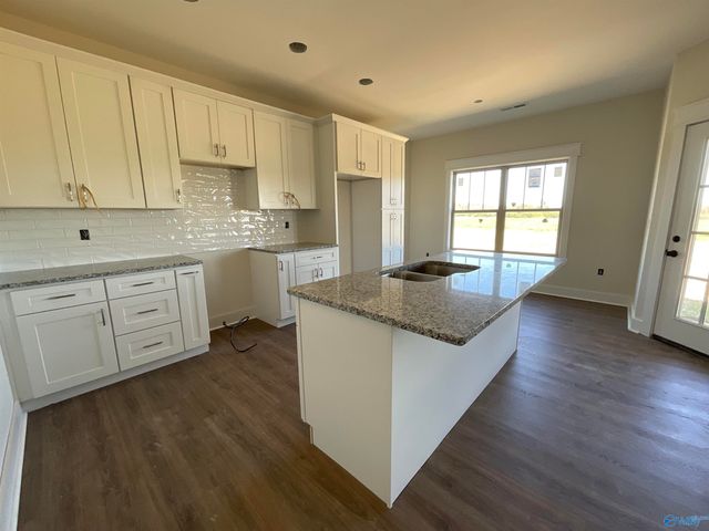 225 Deer Trail, Union Grove, AL 35175