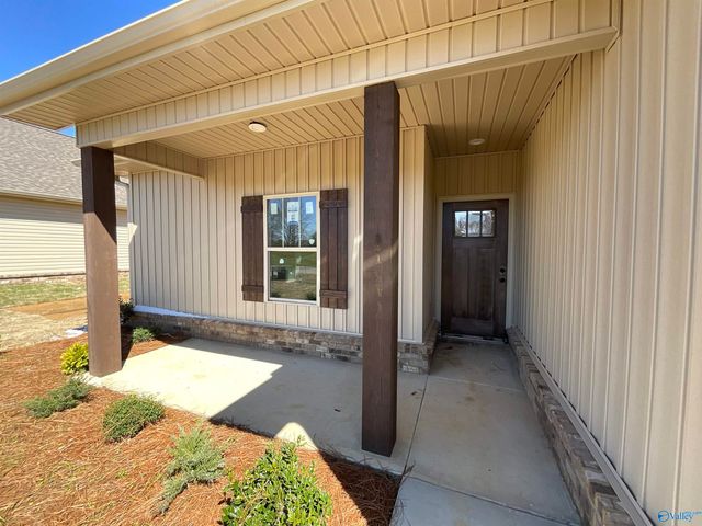 225 Deer Trail, Union Grove, AL 35175