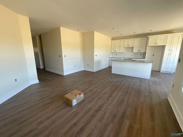 225 Deer Trail, Union Grove, AL 35175