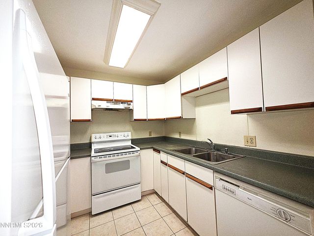 2345 Tripp Drive 7, Reno, NV 89512