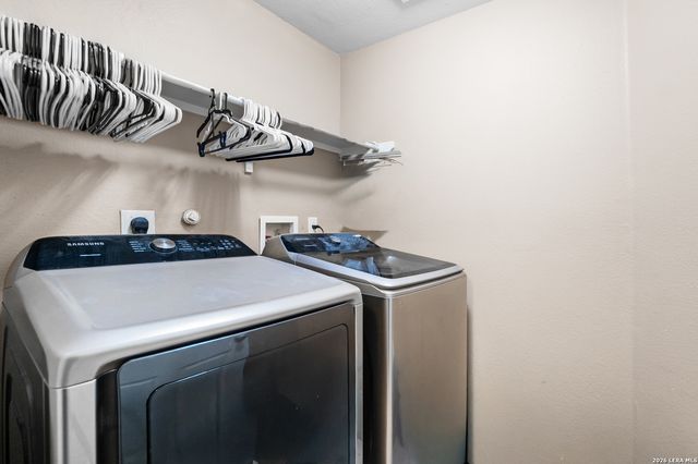 8502 Sarasota Woods, San Antonio, TX 78250