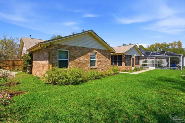 6550 Chardonnay, Pensacola, FL 32504