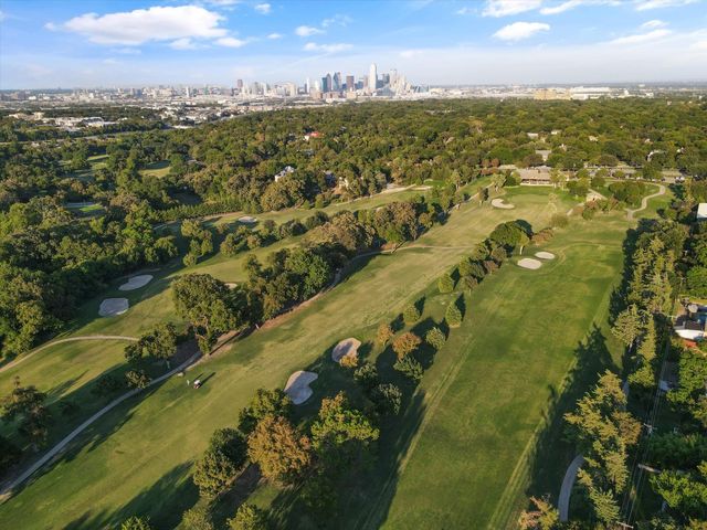 608 Aspen Valley Lane, Dallas, TX 75208