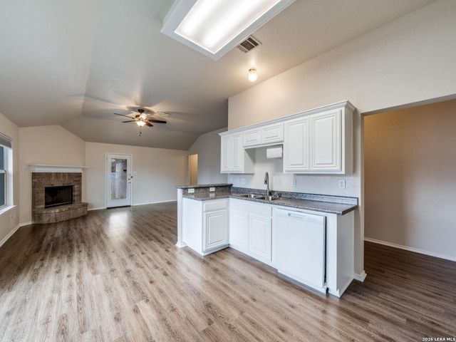 2623 Cloudy Mdw, San Antonio, TX 78222