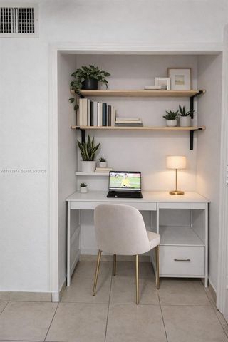 666 W 81st St 209, Hialeah, FL 33014