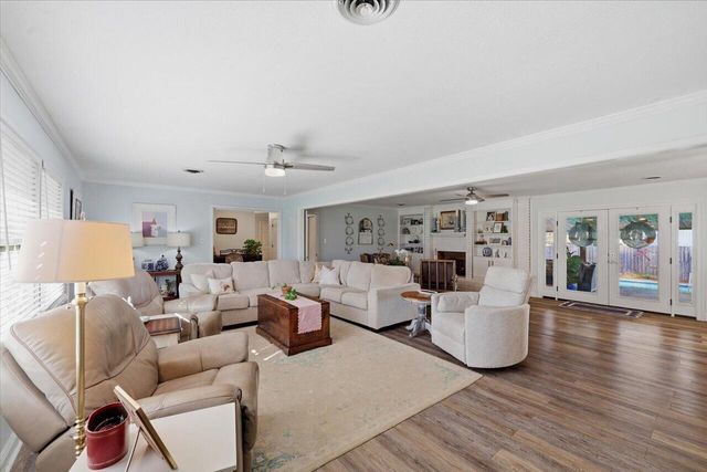 701 Mangum Ave., Mendenhall, MS 39114