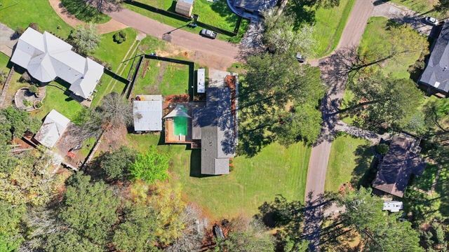 701 Mangum Ave., Mendenhall, MS 39114