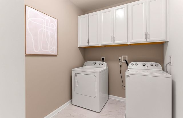 7 Green Street 308, Shrewsbury, MA 01545