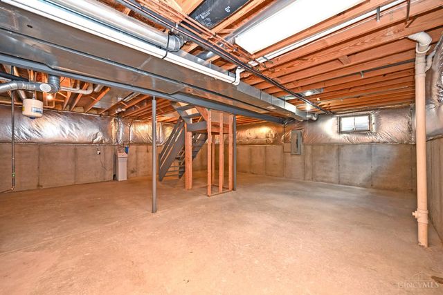 7858 Yellowwood Drive, Mason, OH 45040